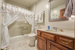 5898 Carol Ct, Demotte, IN 46310 - Photo 15