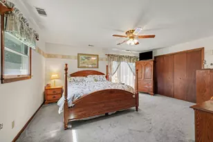 5898 Carol Ct, Demotte, IN 46310 - Photo 11