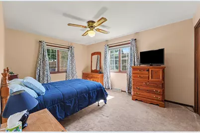 5898 Carol Court, Demotte, IN 46310 - Photo 13