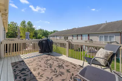9855 Oakwood Court, Saint John, IN 46373 - Photo 11