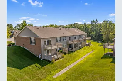 9855 Oakwood Court, Saint John, IN 46373 - Photo 33