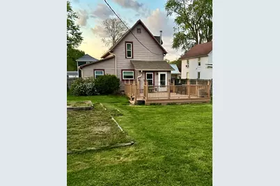 125 E Broadway Street, Brook, IN 47922 - Photo 11