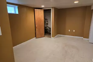 259 W Jefferson St, Valparaiso, IN 46383 - Photo 19