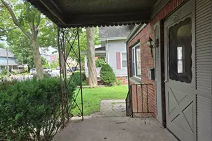 259 W Jefferson St, Valparaiso, IN 46383 - Photo 5