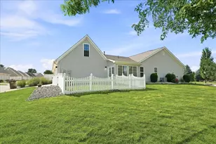 216 Dundee St, Valparaiso, IN 46385 - Photo 21