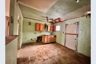 2301 E 20th Avenue, Gary, IN 46407 - Photo 9