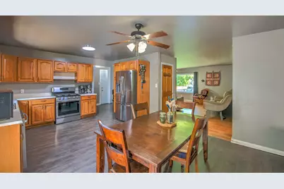 415 Woodlawn Avenue, Michigan City, IN 46360 - Photo 11