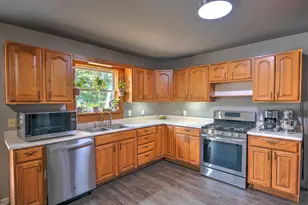 415 Woodlawn Ave, Michigan City, IN 46360 - Photo 13