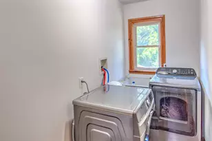 415 Woodlawn Ave, Michigan City, IN 46360 - Photo 23
