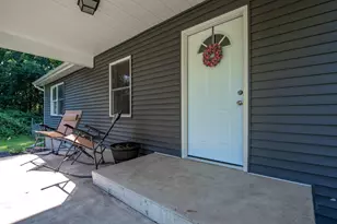 415 Woodlawn Ave, Michigan City, IN 46360 - Photo 5