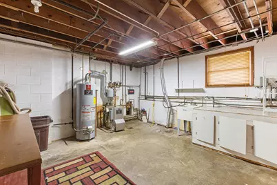 680 N 700 W, Hobart, IN 46342 - Photo 17