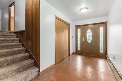 680 N 700 W, Hobart, IN 46342 - Photo 3