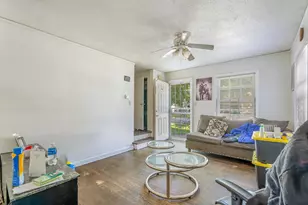 5052 Jefferson St, Gary, IN 46408 - Photo 5