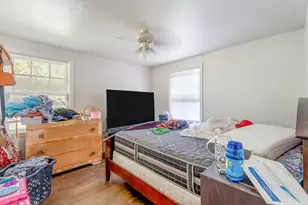 5052 Jefferson St, Gary, IN 46408 - Photo 9