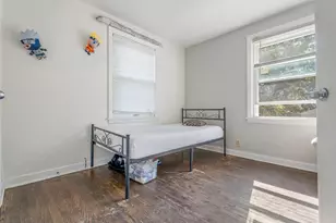 5052 Jefferson St, Gary, IN 46408 - Photo 11