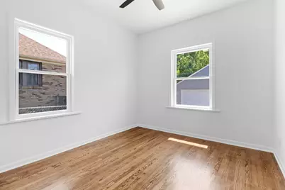 2107 W 8th Avenue, Gary, IN 46404 - Photo 11