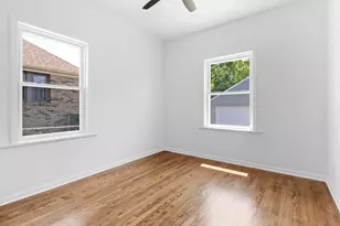 2107 W 8th Ave, Gary, IN 46404 - Photo 11