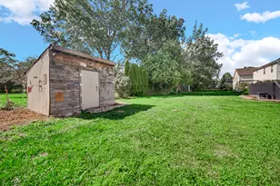 2342 Westwood Ln, Chesterton, IN 46304 - Photo 23