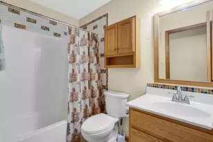 101 Whispering Blvd, La Porte, IN 46350 - Photo 17