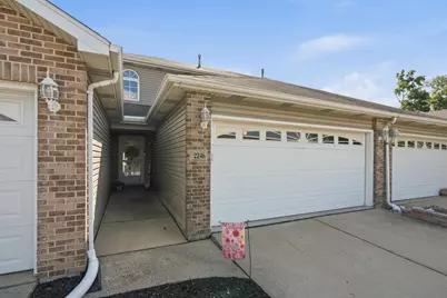 2246 Sandcastle Drive, Dyer, IN 46311 - Photo 3