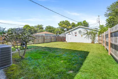 2707 163rd Place, Hammond, IN 46323 - Photo 25