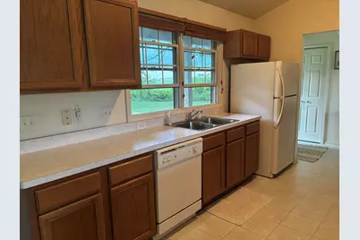 943 N Fail Road, La Porte, IN 46350 - Photo 5