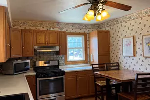 1115 S Colorado St, Hobart, IN 46342 - Photo 9
