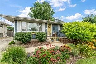 8711 Manor Ave, Munster, IN 46321 - Photo 1