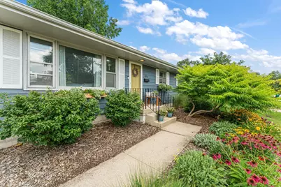 8711 Manor Avenue, Munster, IN 46321 - Photo 3