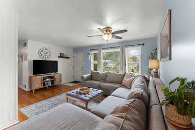 8711 Manor Avenue, Munster, IN 46321 - Photo 5