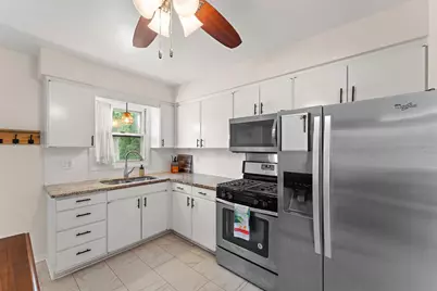 8711 Manor Avenue, Munster, IN 46321 - Photo 9