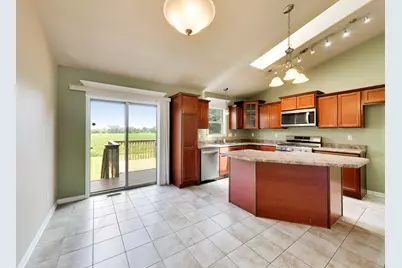 3738 W 68th Avenue, Merrillville, IN 46410 - Photo 7