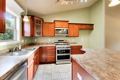 3738 W 68th Avenue, Merrillville, IN 46410 - Photo 9