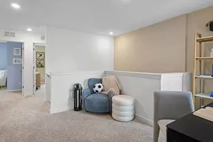 483 Cressmoor Blvd, Hobart, IN 46342 - Photo 17