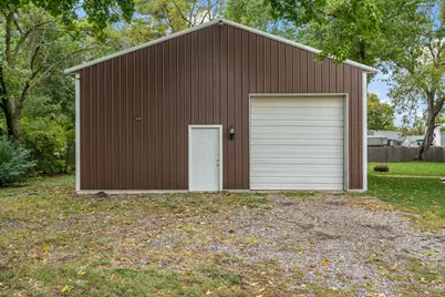 195 E 400 S, Valparaiso, IN 46383 - Photo 7