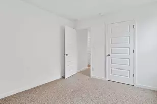 244 Cressmoor Blvd, Hobart, IN 46342 - Photo 19