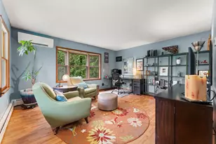 658 N Old Suman Rd, Valparaiso, IN 46383 - Photo 9