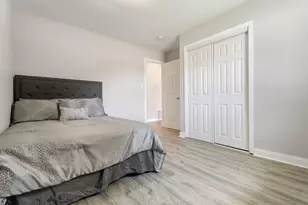 7503 Chestnut Ave, Hammond, IN 46324 - Photo 9