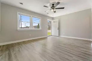 7503 Chestnut Ave, Hammond, IN 46324 - Photo 3