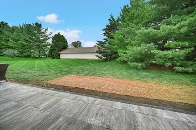 2902 Lake Pointe Drive, Valparaiso, IN 46383 - Photo 21