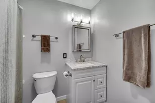 2902 Lake Pointe Dr, Valparaiso, IN 46383 - Photo 17