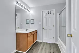 883 Flagstone Dr, Dyer, IN 46311 - Photo 13