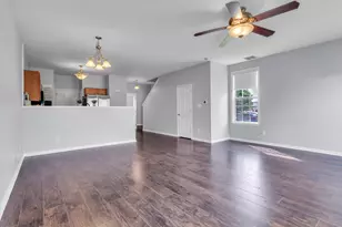 883 Flagstone Dr, Dyer, IN 46311 - Photo 3