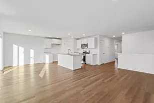 588 Mullins St, Hebron, IN 46341 - Photo 3