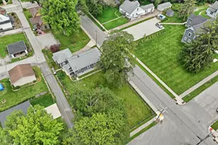 256 Garfield Ave, Valparaiso, IN 46383 - Photo 35