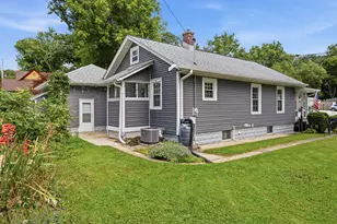 256 Garfield Ave, Valparaiso, IN 46383 - Photo 45