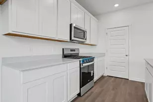 7853 W 106th Pl, Saint John, IN 46373 - Photo 3