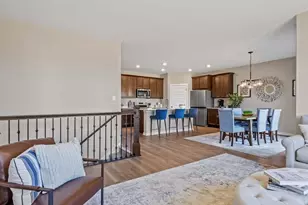 7603 W 107th Pl, Crown Point, IN 46307 - Photo 11