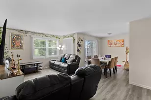 8661 Van Buren St, Merrillville, IN 46410 - Photo 9