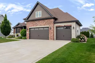 8910 W 97th Pl, Saint John, IN 46373 - Photo 3